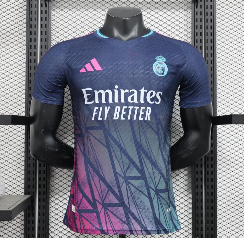 Maillot Real M adrid Édition Spéciale 2024/2025